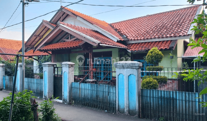 Rumah di Jalan Sindang Sari, Bogor Jawa Barat 1