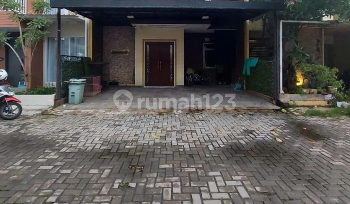 Rumah Minimalis siap huni dalam Town House Bintaro Area Sektor 7, Tangerang Selatan