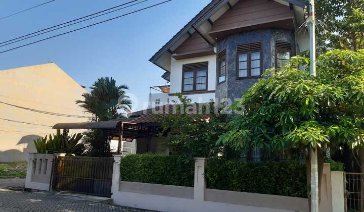 Rumah Asri 2 Lantai di Komplek Paninggilan Permai, Ciledug - Tangerang  1