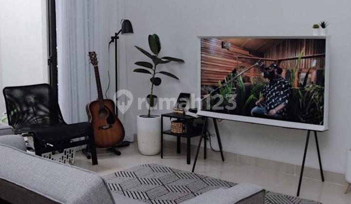 Jual Rumah 2 lantai di Cluster Flora Summarecon Bandung 2