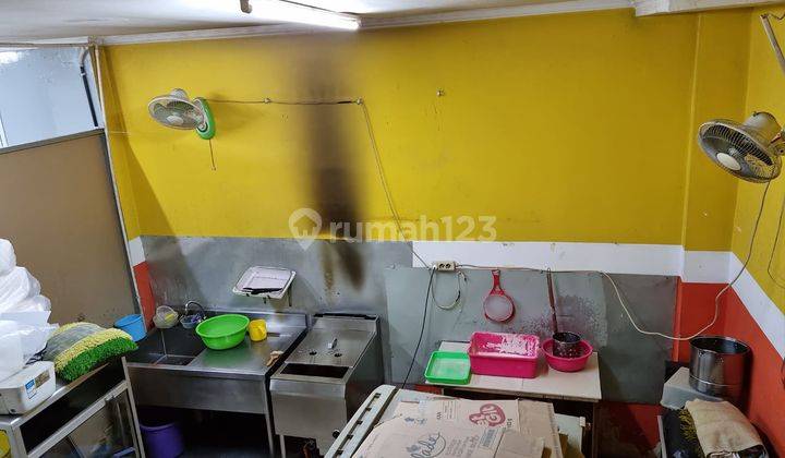 Di Sewakan Ruko Pinggir Jalan Raya 4