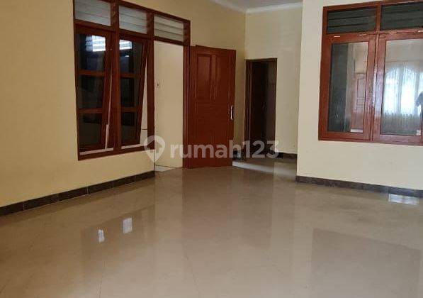 Dijual Rumah Siap Huni Lokasi Bersih Dekat Kampus  6
