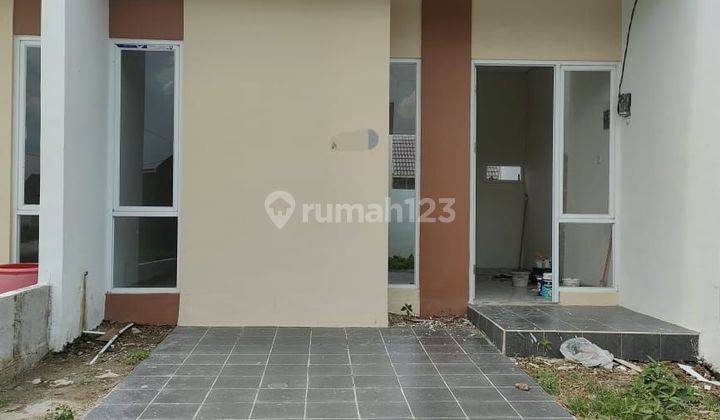 Disewa Murah Rumah Di Mutiara Gading City, Baru Siap Huni 1