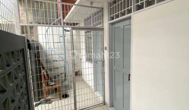 Dijual Cepat Rumah 2 Lantai di Taman Modern Cakung Jakarta Timur  2