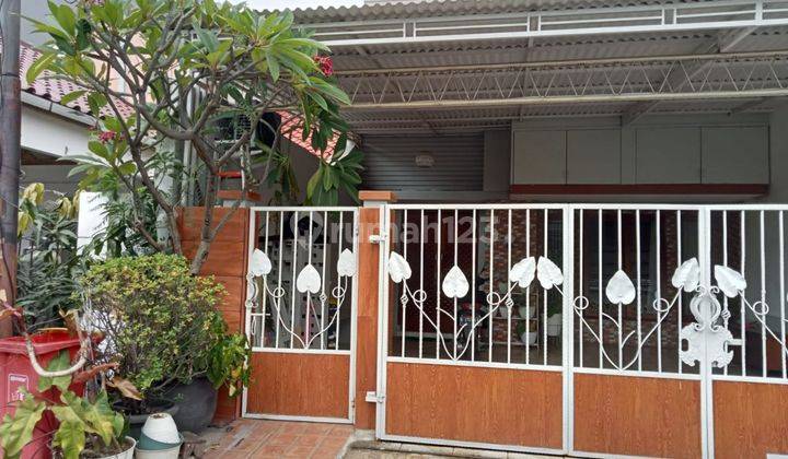 Rumah Bagus Dijual di Boulevard Harapan indah Bekasi  1