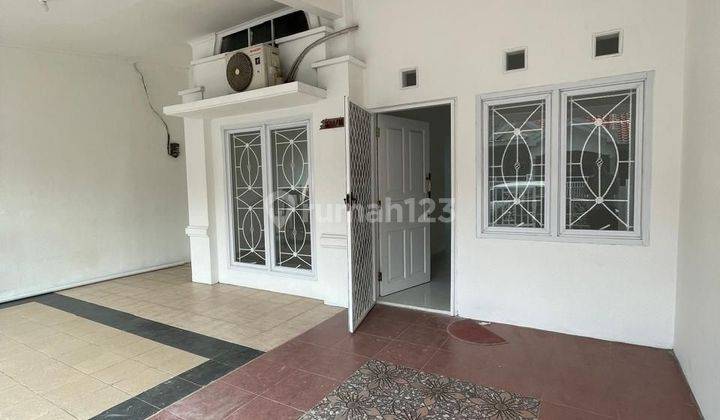 Rumah Dijual di Cluster Taman Sari Sudah Renovasi Bagus Siap Huni.  1