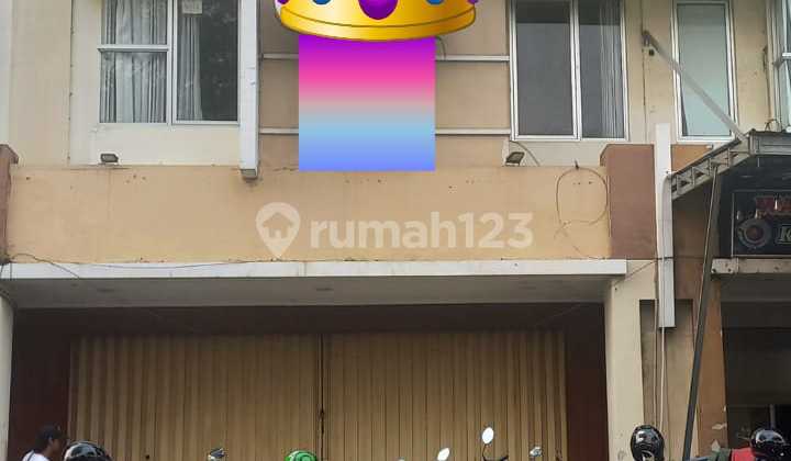 For Rent: Cemara Park Shop House Near Kopi Tuku, Harapan Indah, Bekasi.