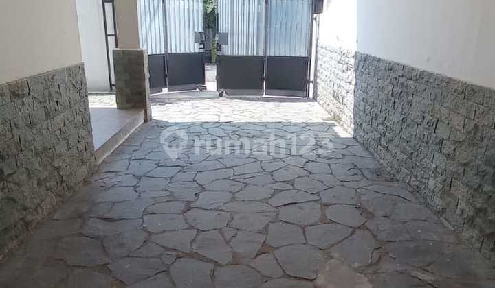 For Rent: Nice & Comfortable House in Cipinang, East Jakarta, Close to Everywhere. For Rent: Nice & Comfortable House in Cipinang, East Jakarta, Close to Everywhere.