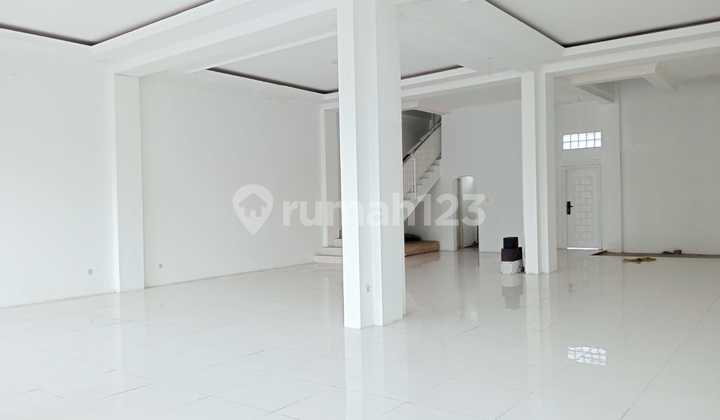 For Rent Newly Renovated Shop House in Cimanggis, Busy Main Roadside