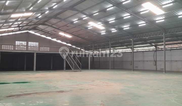 Warehouse for Rent in South Tambun Ready to Use