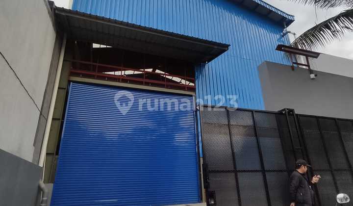 Disewakan Gudang Workshop Di Harapan Indah Kota Bekasi Luas 480m2.
