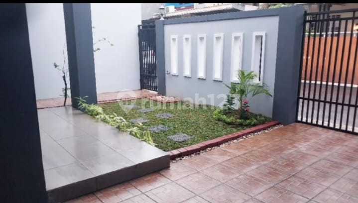 Rumah Dijual Furnish Di Tytian Indah Bekasi, Dekat Sumarecon Bekasi 2
