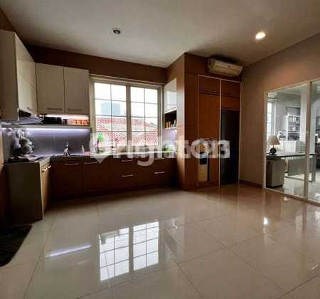 Rumah Grogol Lokasi Strategis, Jakarta Barat Rumah Grogol Lokasi Strategis, Jakarta Barat