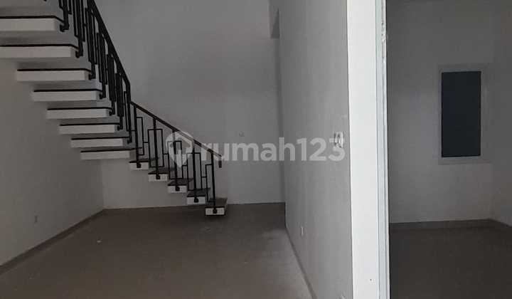 Rumah 2 Lantai Rumah Ready Siap Huni Lokasi Karawaci