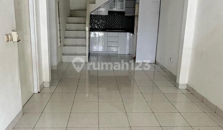 Rumah Cantik dan Siap Huni Rumah Cantik dan Siap Huni