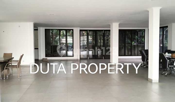 Nice and Habitable Building