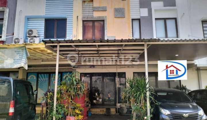 Ready-to-Occupy Shop House for Rent and Suitable for Business