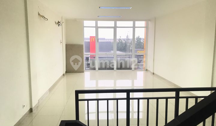 For Rent: 3rd Floor Shop House, Summarecon Bandung