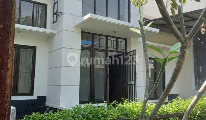 RUMAH BAGUS TERAWAT TAMAN SURYA INDAH BANDUNG RUMAH BAGUS TERAWAT TAMAN SURYA INDAH BANDUNG