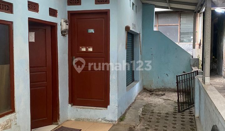 Dijual Rumah Strategis di Astanaanyar Bandung