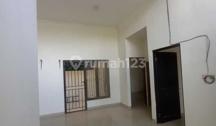 RUMAH BAGUS TERAWAT TAMAN SURYA INDAH BANDUNG 2