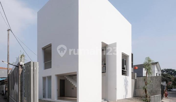 Ruang Usaha Bagus di Gatot Subroto Bandung