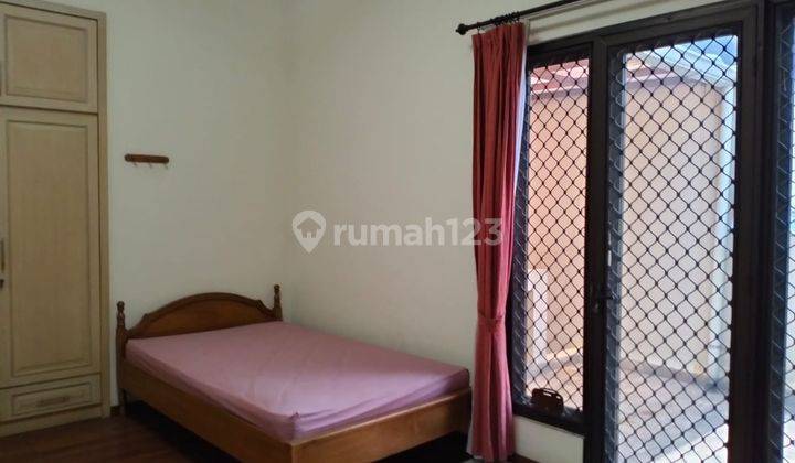Rumah Bagus Strategis Ramah Lingkungan di Raffles Hills  8