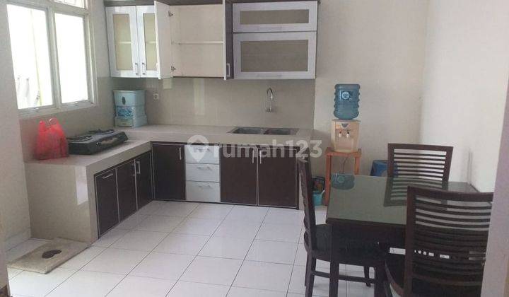Rumah Disewakan Siap Huni Harga Murah di Legenda Wisata  10