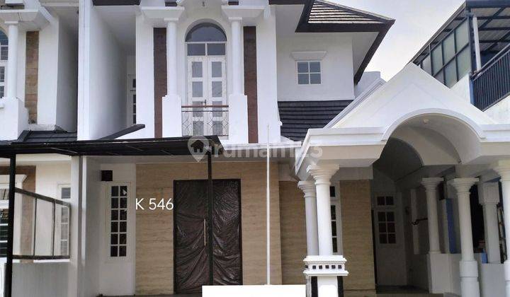 Rumah cantik siap huni baru renov didalam cluster elite Kota Wisata Cibubur 1