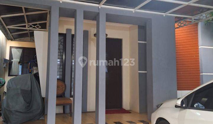 Rumah 2 lantai semi furnished di dalam cluster elite Legenda Wisata Cibubur 2