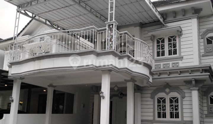 Rumah 2 Lantai Siap Huni Lokasi Strategis di Daerah Elite Kota Wisata Rumah 2 Lantai Siap Huni Lokasi Strategis di Daerah Elite Kota Wisata