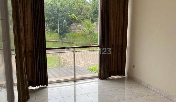 Rumah 2 Lantai Unfurnished di Citra Grand 
, Jakarta Timur 9