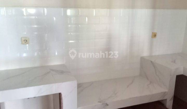 Rumah 2 Lantai Jual Cepat Nego Sampai Jadi di Legenda Wisata  4