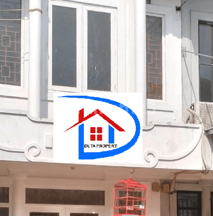 Ruko 2 Lantai Siap Pakai di Legenda Wisata Parkiran Luas  1