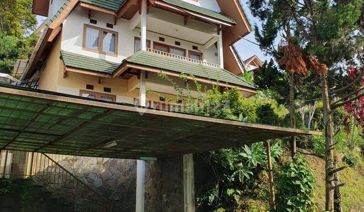 Jual Villa Lembah Dago Pakar, View Pegunungan 1