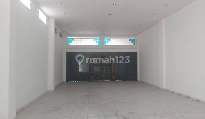 Ruko di Mainroad Soekarno Hatta, Sudah Renovasi 1