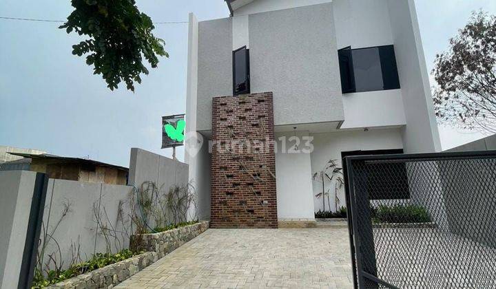 Jual Rumah Bangunan Baru di Pondok Hijau, Modern 1