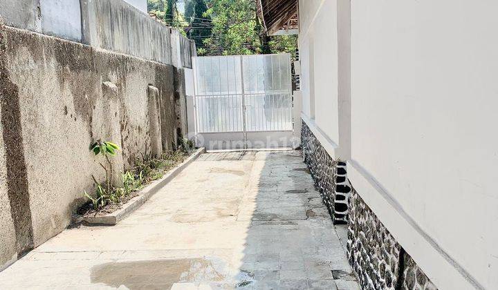 Jual Rumah Clasic di Sayap supratman, Cocok Usaha Klinik dll 1