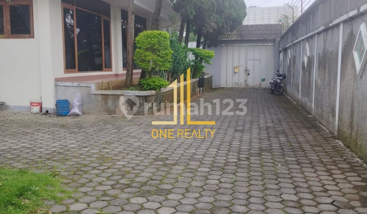 Active Wing Ciumbuleit Boarding House, Active and Running 2