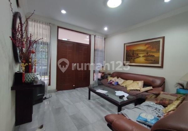 Rumah Cipinang Cempedak 2