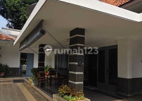 House + Warehouse close to Shopping Center