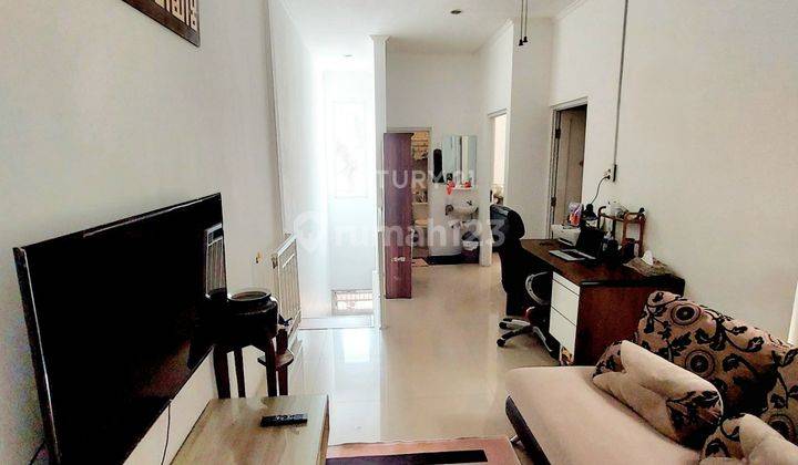 Rumah Cantik Minimalis Nempel Graha Raya Bintaro 7080 1