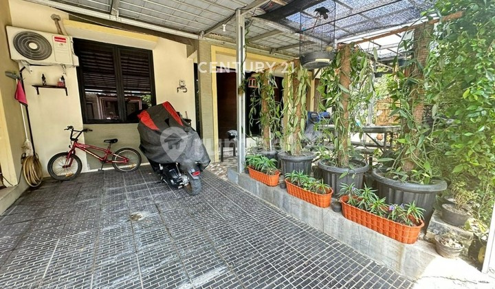 Rumah Hook Dalam Komplek di Jalan Aria Putra Ciputat 9718 2