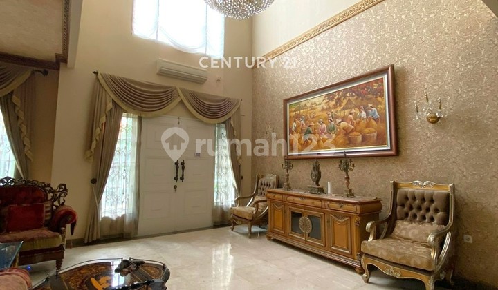 Rumah Mewah Full Furnish Dan Swimming Pool Di Bintaro 8131 
