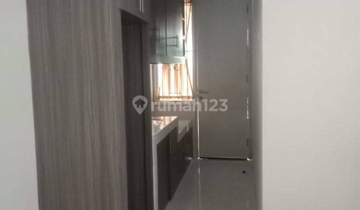 Disewakan Rumah Keren Siap Huni Dalam Cluster Discovery Bintaro Jaya 19