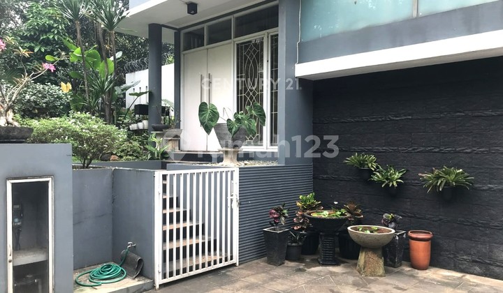 Rumah Modern 2 Lantai Kebayoran Residence Bintaro Jaya 8108 Rumah Modern 2 Lantai Kebayoran Residence Bintaro Jaya 8108