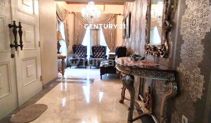 Rumah Mewah 2 Lantai Full Furnish di Sektor 9 Bintaro Jaya 8131