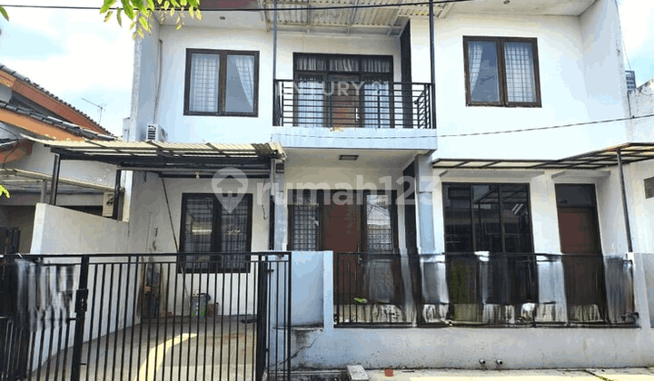 Rumah 2 Lantai Rapi Dan Terawat Komplek Di Sektor 9 Bintaro 7797 