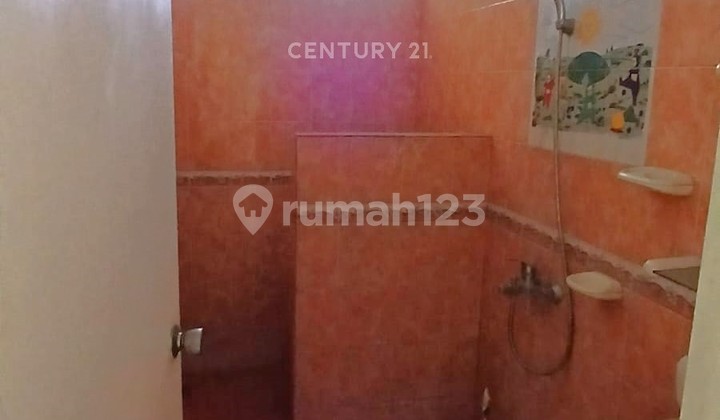 Hoek 2-Story House Sector 9 Bintaro  7108 2