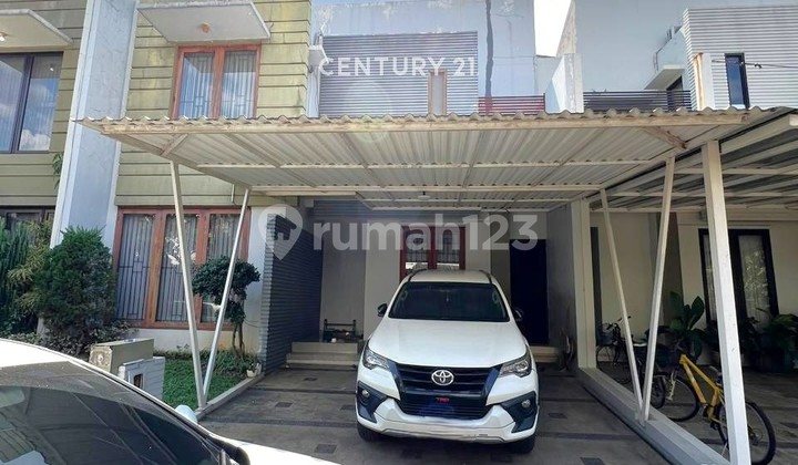 Rumah 2 Lantai Dalam Cluster Town House Di Ciputat 9525